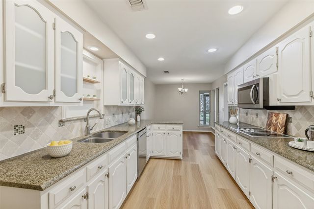 2809 Knollwood Drive, Plano, TX 75075