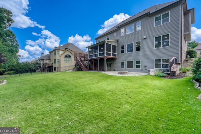 3066 Walking Horse Trail, Buford, GA 30519