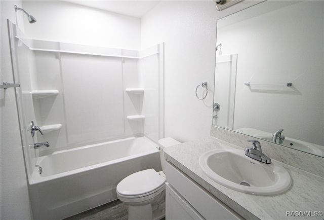 9816 N Allison Drive, Dunnellon, FL 34434