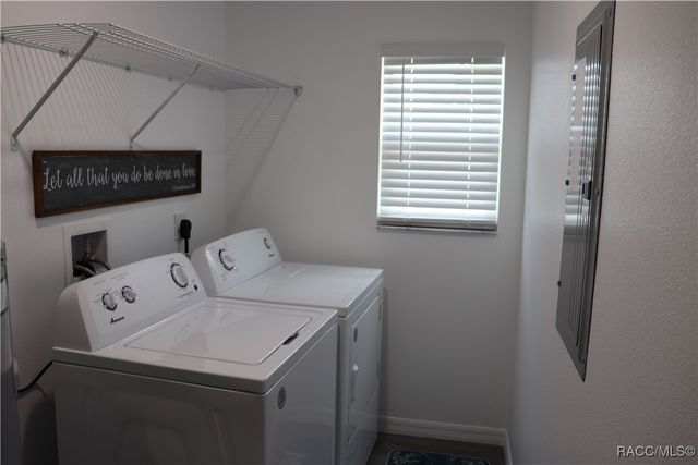 9816 N Allison Drive, Dunnellon, FL 34434