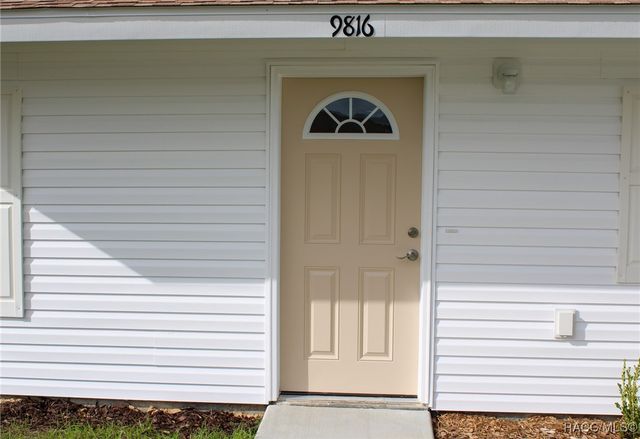 9816 N Allison Drive, Dunnellon, FL 34434
