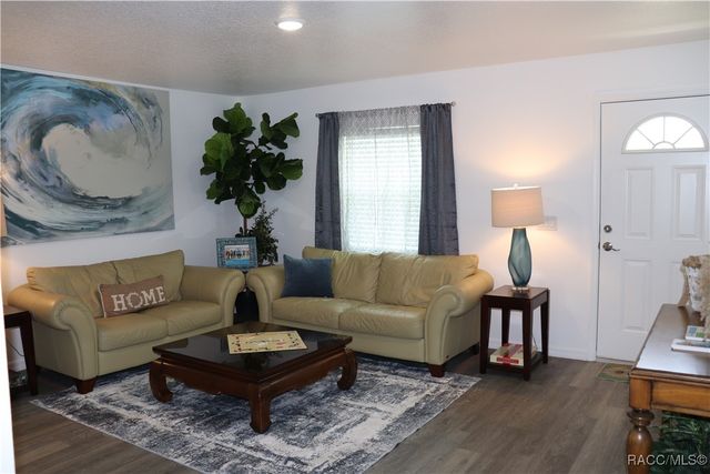 9816 N Allison Drive, Dunnellon, FL 34434