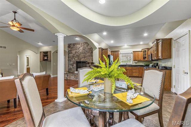 1700 N 6th Street, De Soto, MO 63020