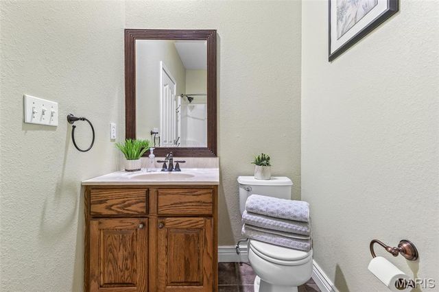 1700 N 6th Street, De Soto, MO 63020
