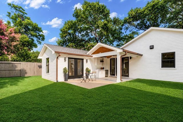 10506 Knoboak Drive, Houston, TX 77043