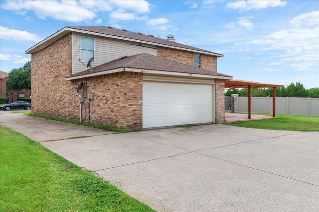 1298 Longleaf Drive, Cedar Hill, TX 75104