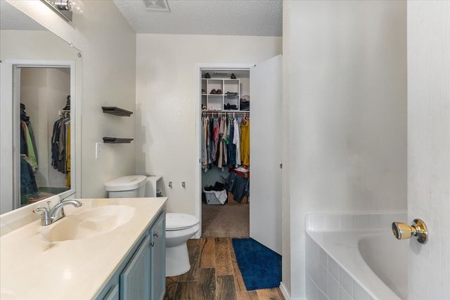 1298 Longleaf Drive, Cedar Hill, TX 75104