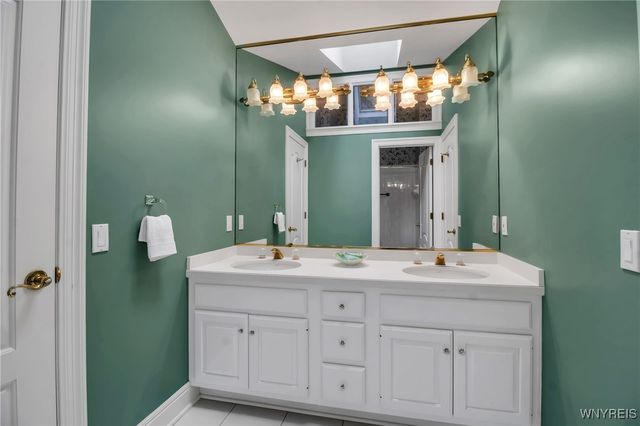 9678 Cobblestone Drive, Clarence, NY 14031