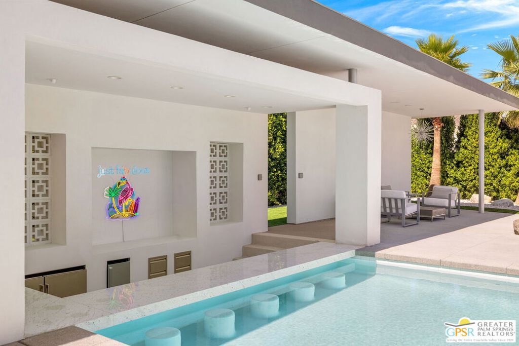 Image 35 of property listing at 979 Las Palmas Estates Drive, Palm Springs, CA 92262