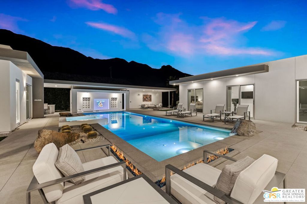 Image 8 of property listing at 979 Las Palmas Estates Drive, Palm Springs, CA 92262