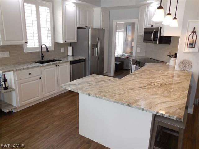 5267 Hawkesbury WAY, Naples, FL 34119