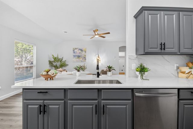 4419 Ashbury Lane, Mansfield, TX 76063