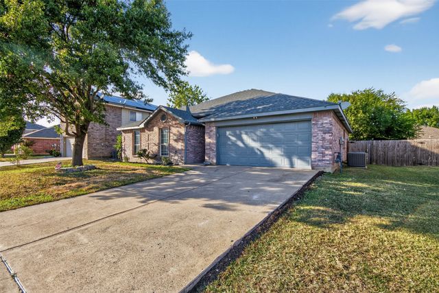 4419 Ashbury Lane, Mansfield, TX 76063