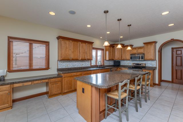 2659 Stonebridge Drive 2659 Stonebridge Drive, Troy, OH 45373