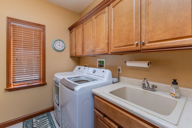 2659 Stonebridge Drive 2659 Stonebridge Drive, Troy, OH 45373