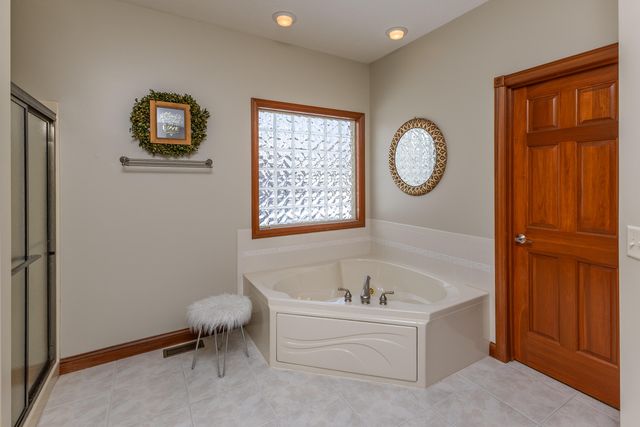 2659 Stonebridge Drive 2659 Stonebridge Drive, Troy, OH 45373