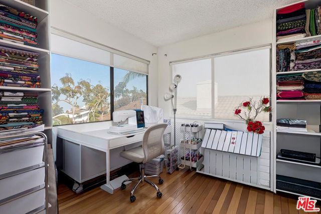 4151 Terraza Drive, Los Angeles, CA 90008