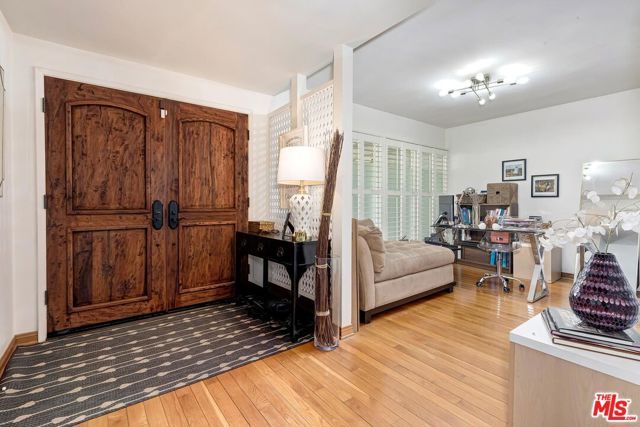 4151 Terraza Drive, Los Angeles, CA 90008