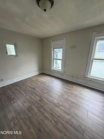 1428 South Avenue, Toledo, OH 43609
