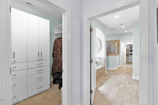 6053 Shore Park Drive, Leland, NC 28451