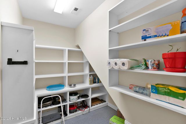 6053 Shore Park Drive, Leland, NC 28451