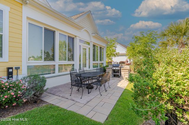6053 Shore Park Drive, Leland, NC 28451
