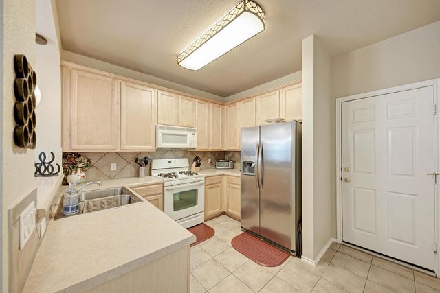 16100 S Great Oaks DR 602, Round Rock, TX 78681