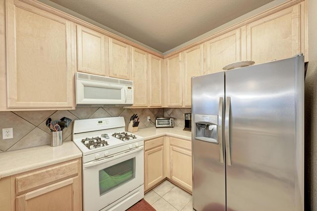 16100 S Great Oaks DR 602, Round Rock, TX 78681