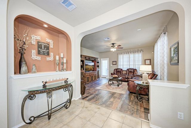 16100 S Great Oaks DR 602, Round Rock, TX 78681