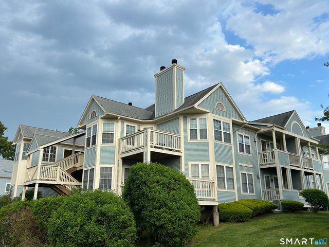 75 Redwood Drive 708, East Haven, CT 06513