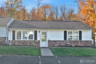 48 Haven Drive, Old Bridge, NJ 07747