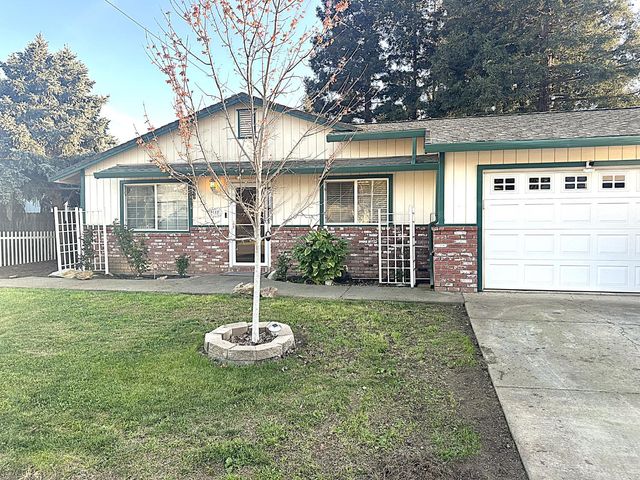 9112 Grove St, Elk Grove, CA 95624