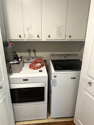 9112 Grove St, Elk Grove, CA 95624