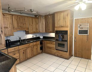 9112 Grove St, Elk Grove, CA 95624