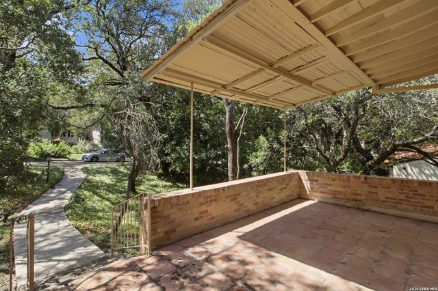 207 CANYON DR, San Antonio, TX 78209