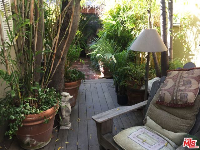 1309 Warnall Avenue, Los Angeles, CA 90024