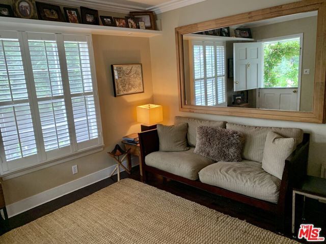 1309 Warnall Avenue, Los Angeles, CA 90024