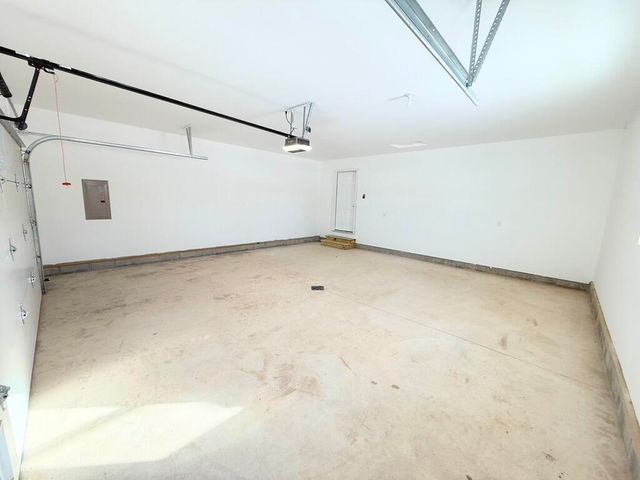 518 S Sullivan Avenue, Fremont, MI 49412