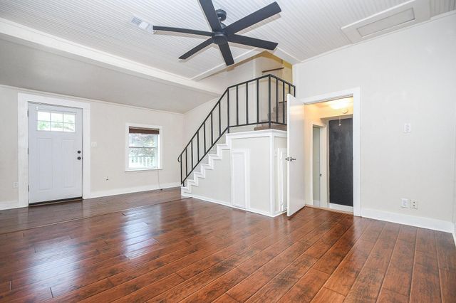 134 4th Street, Sugar Land, TX 77498