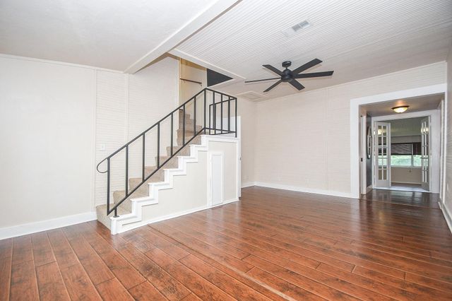 134 4th Street, Sugar Land, TX 77498