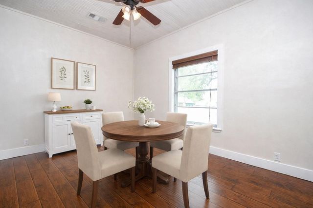 134 4th Street, Sugar Land, TX 77498