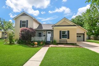 134 4th Street, Sugar Land, TX 77498