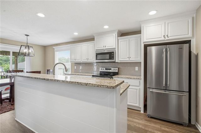 1819 N Keenan Street, Independence, MO 64058