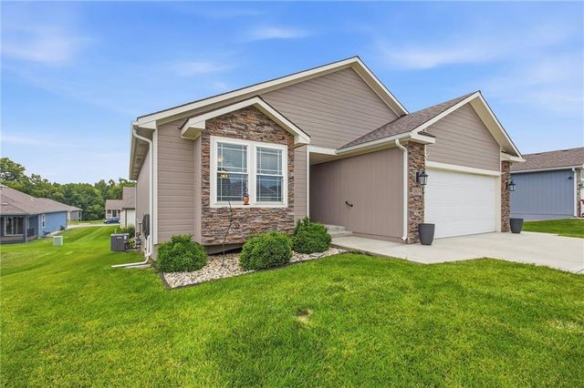 1819 N Keenan Street, Independence, MO 64058