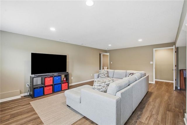 1819 N Keenan Street, Independence, MO 64058