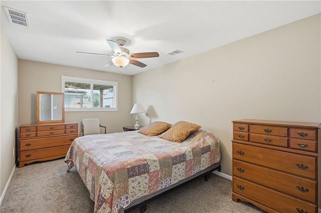 1819 N Keenan Street, Independence, MO 64058