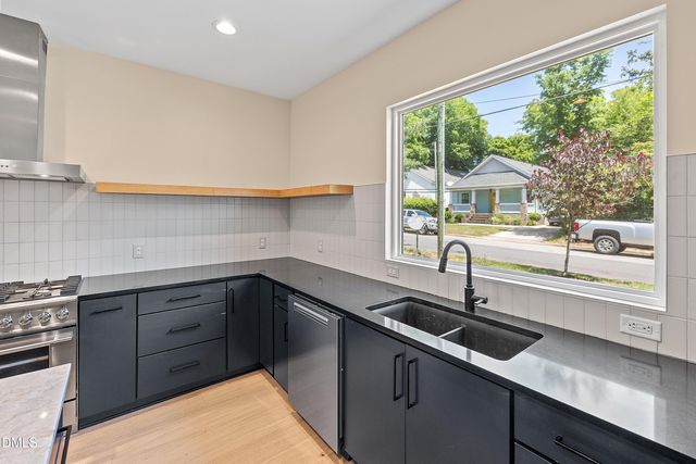 1118 S Bloodworth Street, Raleigh, NC 27601