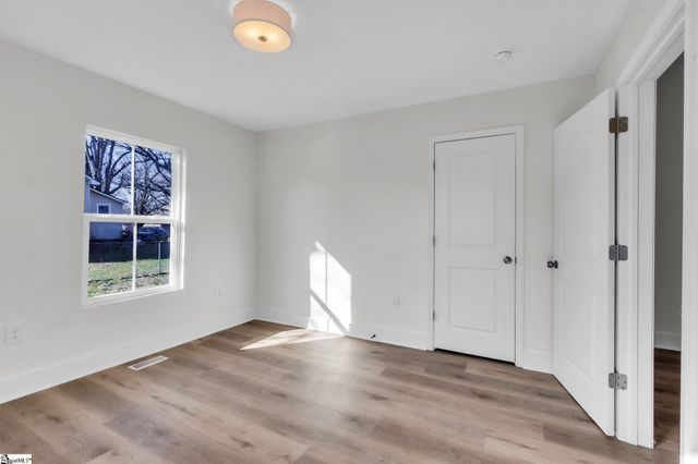 14 19th Street, Greer, SC 29651