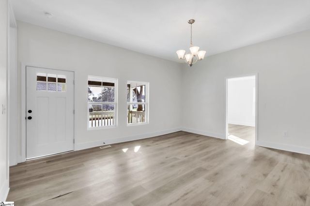 14 19th Street, Greer, SC 29651