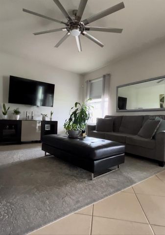 8118 PLATTS AVENUE, Orlando, FL 32832